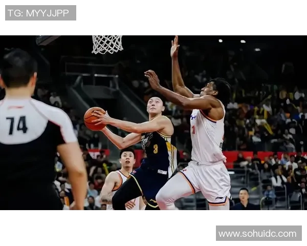 2018年12月15日广东队与广厦队激战正酣精彩瞬间回顾与分析